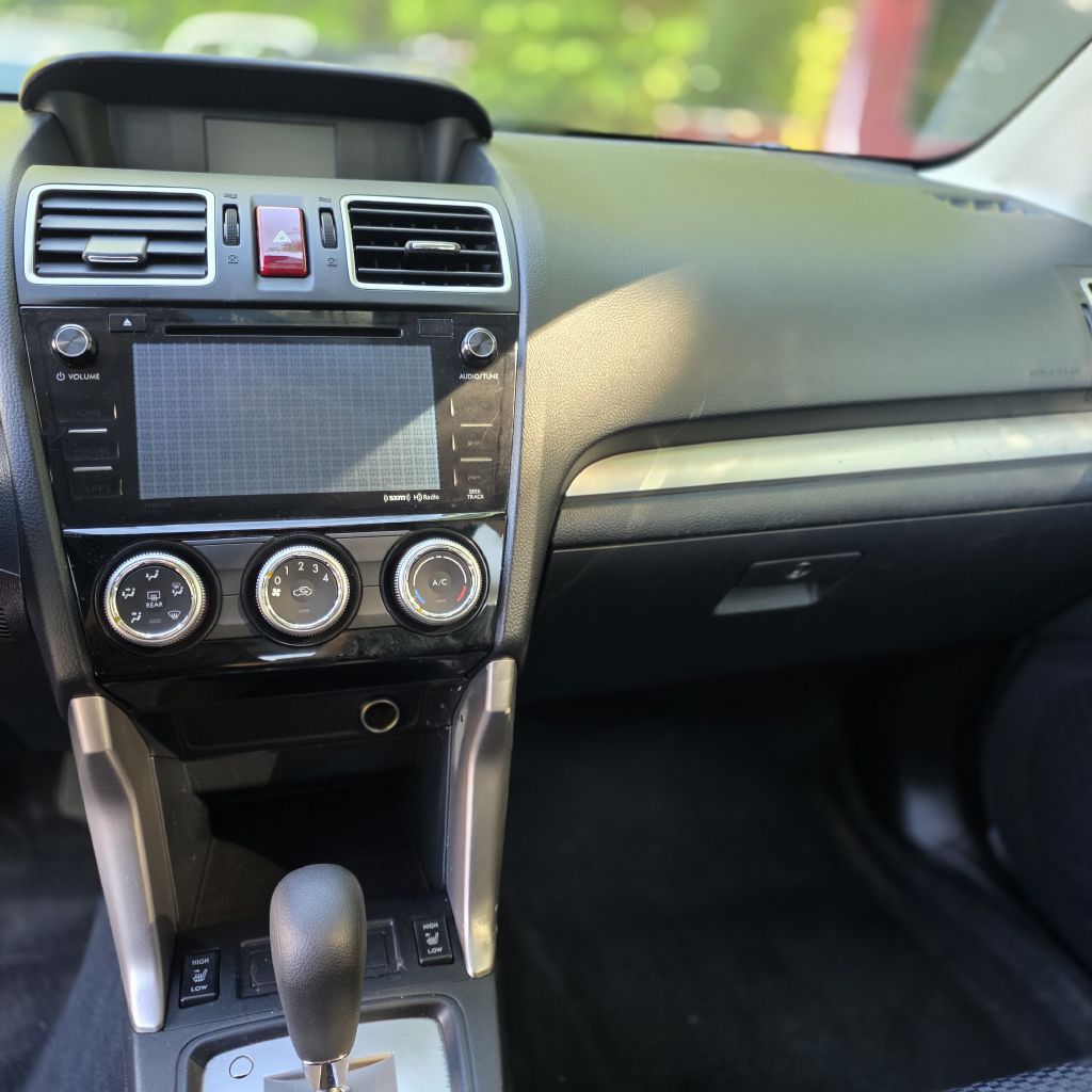 2016 Subaru Forester i Premium - Photo 10